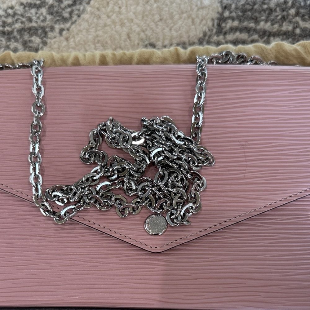 Louis Vuitton Light Pink Envelope cross body bag with inserts - Picture 8 of 10